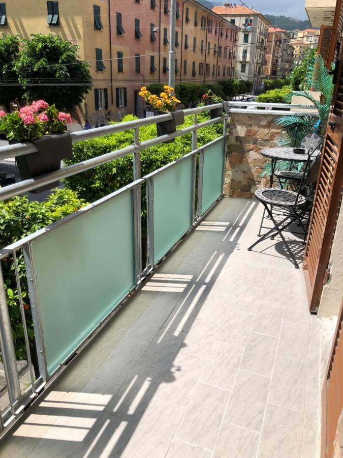 Ari Guest House Специя Экстерьер фото
